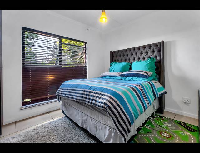 3 BEDROOM APARTMENT FOR SALE IN DAINFERN